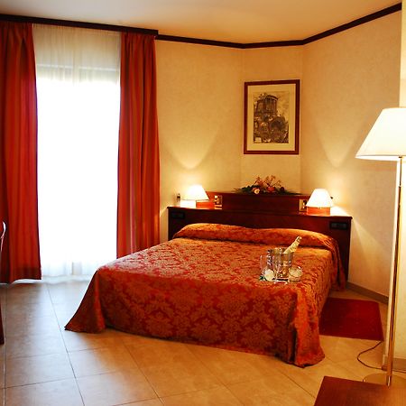 Park Hotel Imperatore Adriano Тиволи Екстериор снимка