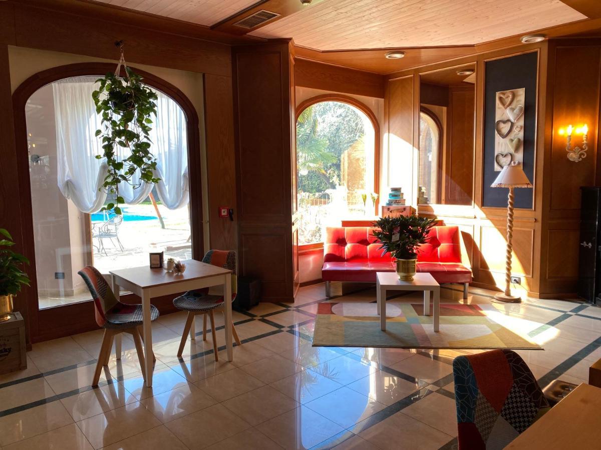 Park Hotel Imperatore Adriano Тиволи Екстериор снимка