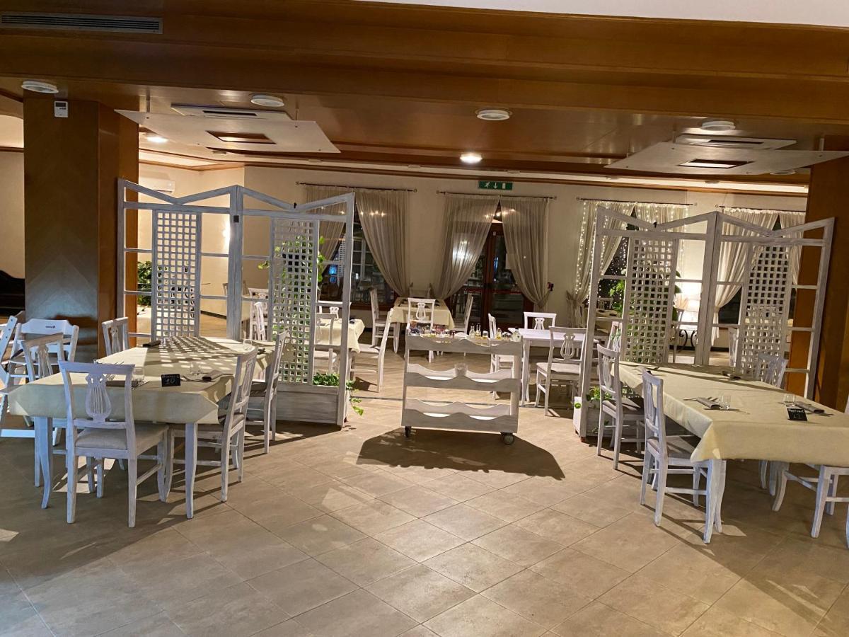 Park Hotel Imperatore Adriano Тиволи Екстериор снимка